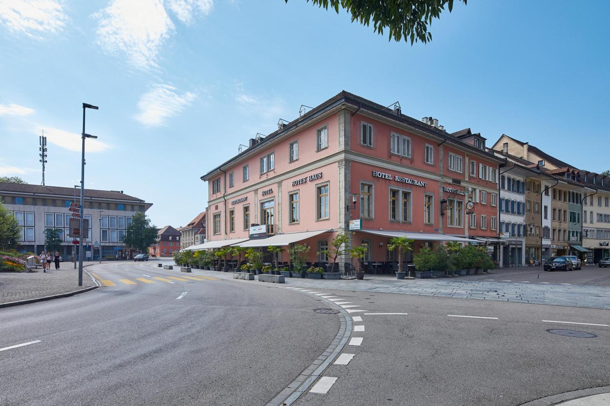 Hotel Rotes Haus Brugg  Exterior photo